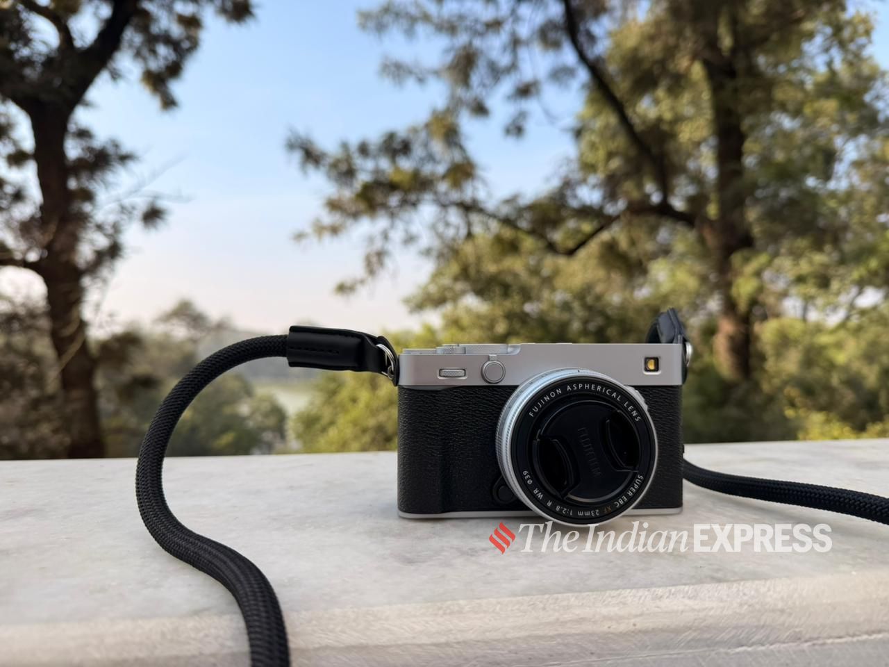 Fujifilm XE-5 review