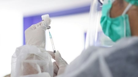 US advisory panel rolls back hepatitis B vaccine recommendation, says not all babies need to be vaccinated at birth