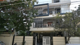 The Karnataka Lokayukta has unearthed assets worth 1$₹19.2$ crore following massive raids across 17 locations targeting four government officials. (Express Photo)