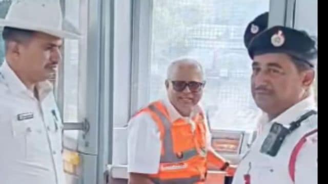 Ordinary residents, Opposition MLAs, and journalists have tried their hand at regulating traffic in Bengaluru in recent weeks