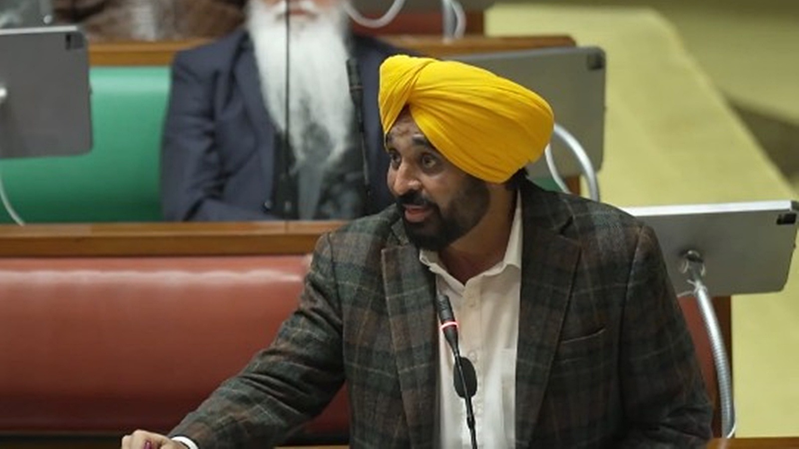 Punjab Vidhan Sabha clears three Bills | Chandigarh News