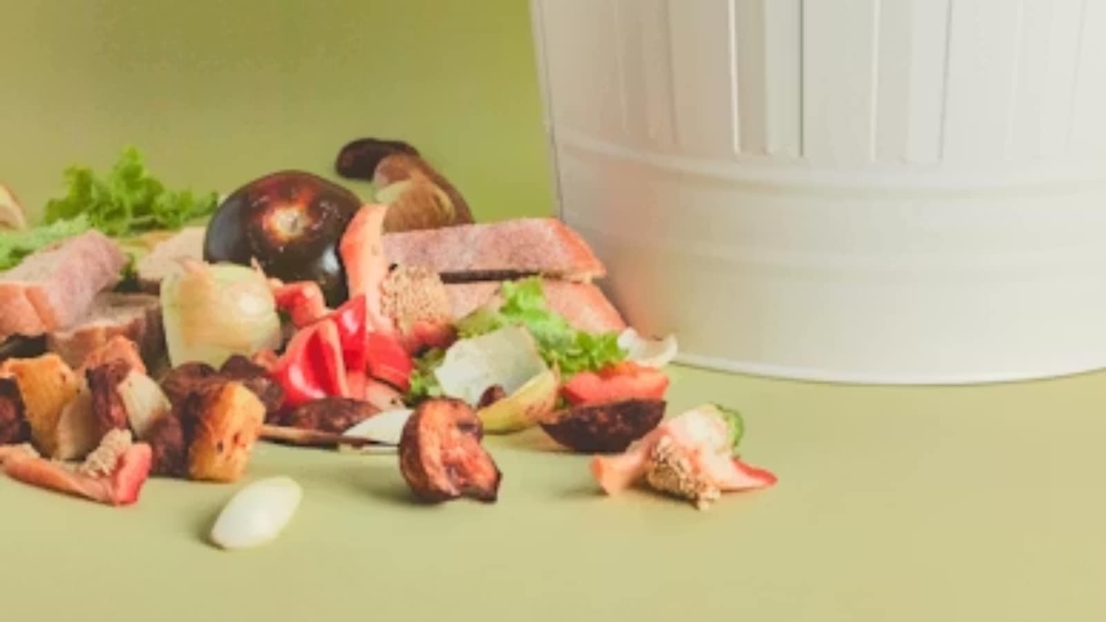 6 Simple Steps to Begin Home Composting for a Greener Lifestyle