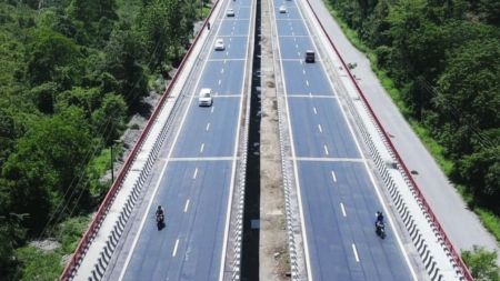 The project is being executed by the National Highways Authority of India (NHAI).