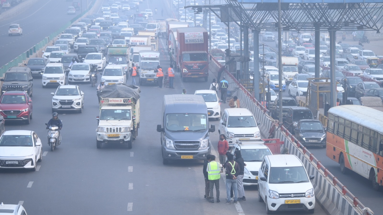 Delhi, Noida AQI ‘Severe’, alert issued for cold day on New Year’s Eve