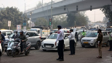 Police frown after DMRC blocks MB Road without notice
