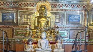 digambar jain temple lucknow