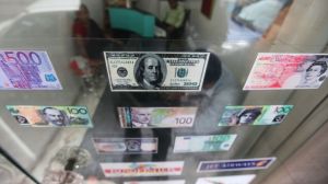 Reserve Bank of India net sold $31.98 billion to defend rupee in Jan-Oct 2025