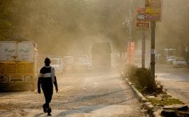 Dust pollution on Delhi's roads