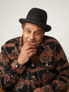 Sunny, Bobby, Hema Malini, Esha Deol remember Dharmendra