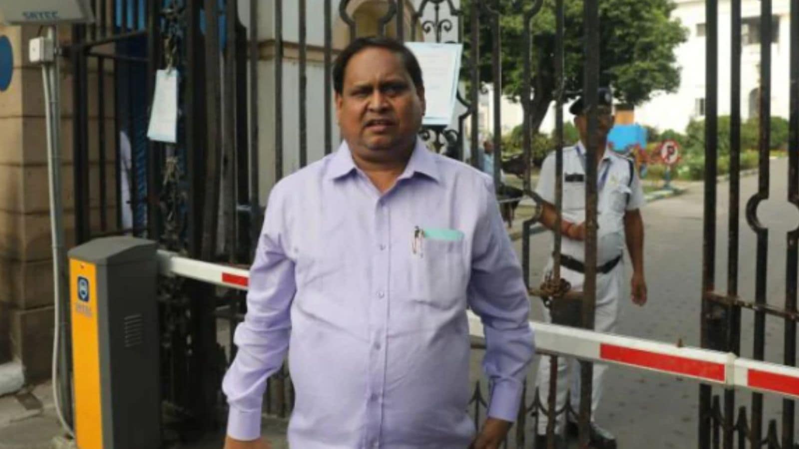 indianexpress.com - Tanusree Bose - Suspended TMC MLA Humayun Kabir's son detained for 'assaulting' father's security officer