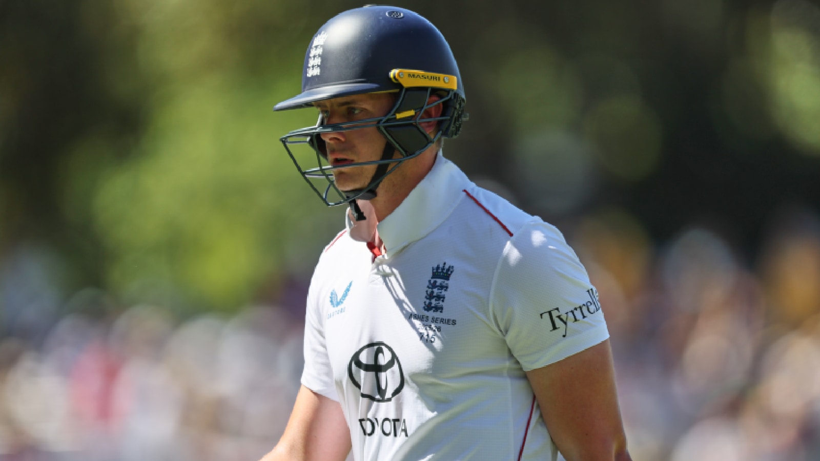 Watch: Jamie Smith at centre of two Snicko controversies on Day 2 of Australia vs England Ashes Test at Adelaide