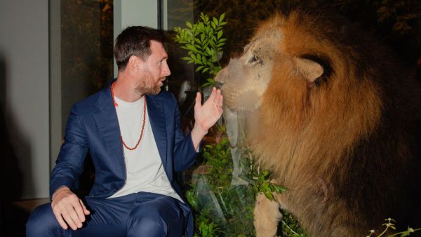 Messi participated in traditional Hindu rituals, observed wildlife and interacted with caregivers and conservation teams.