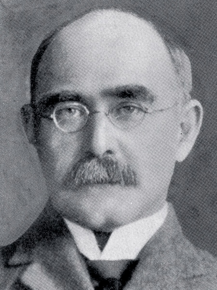 8 must-read Rudyard Kipling books