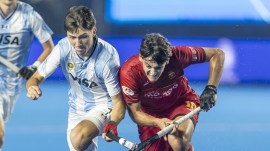 The incidents Gilardi referred to were, objectively, quite contentious and his Spanish counterpart Oriol Torras would sympathise later. Spain's Bruno Avila won the ball in midfield. (Hockey India Photo)