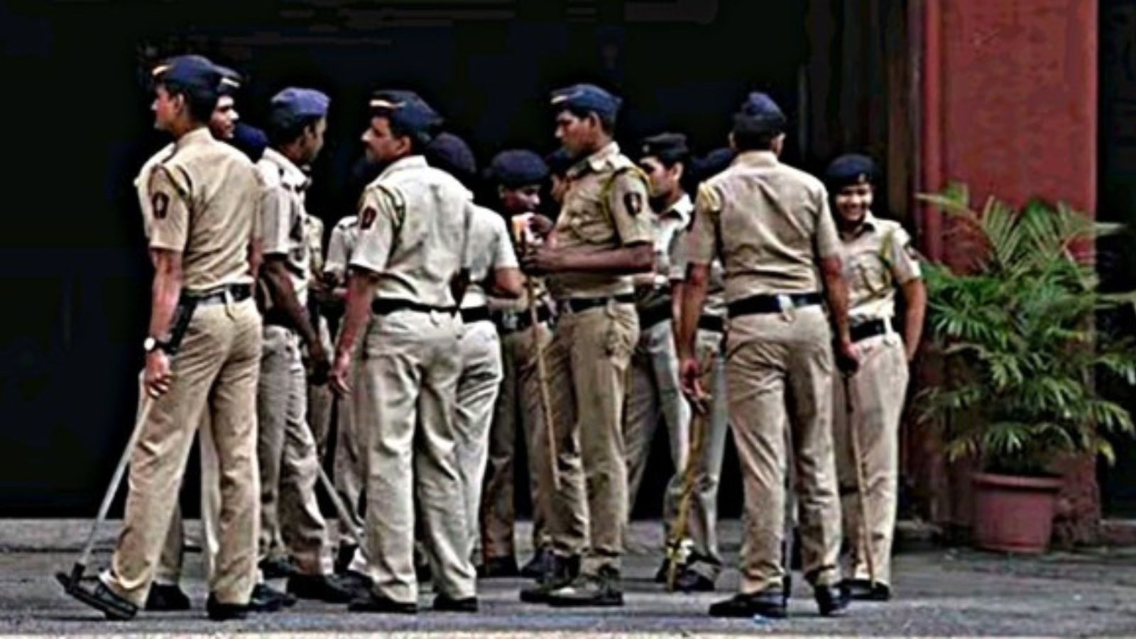 Rs 8.1 crore online fraud: 2 held from Thane