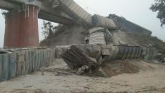 Train accident today: 8 wagons of goods train derail in Asansol Division, Delhi-Howrah services affected