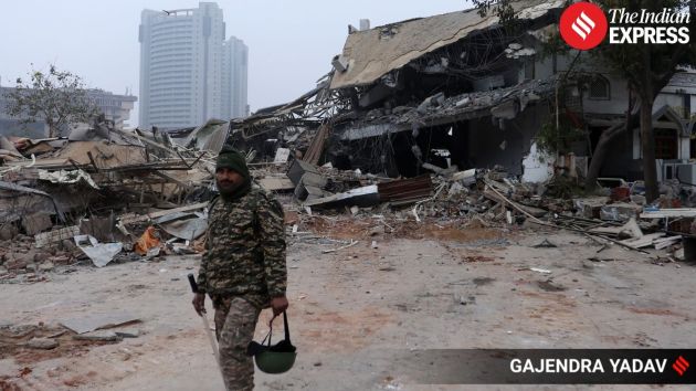 Joint Commissioner of Police Madhur Verma said the situation was brought under control after a brief disturbance