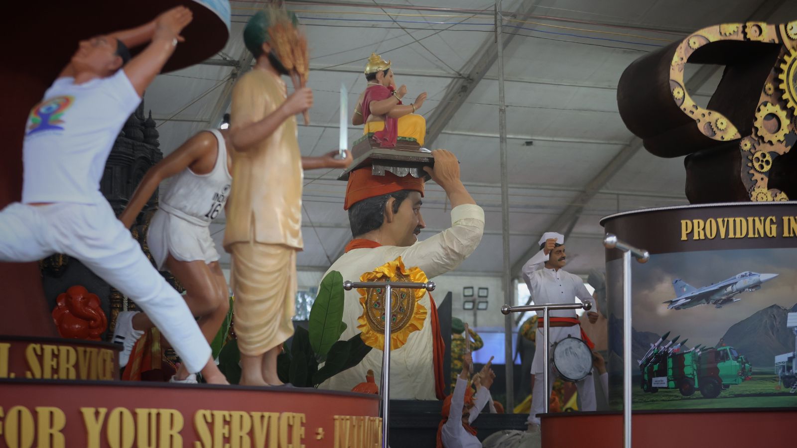 India's 77th Republic Day 2026: Padma Honors, Vande Mataram Tribute & IAF Display