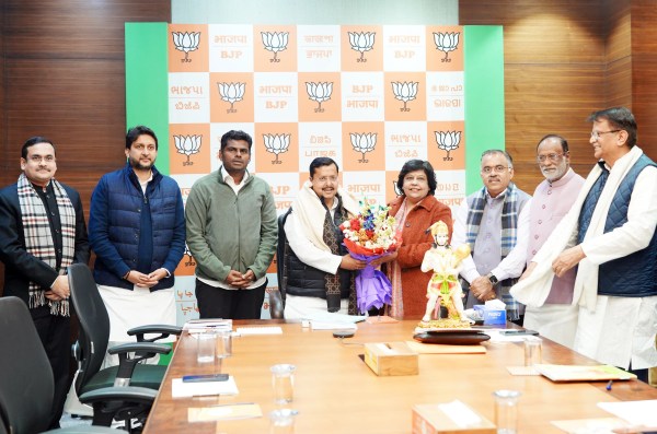 New Delhi, Jan 05 (ANI): BJP national working president Nitin Nabin, former Tamil Nadu Bharatiya Janata Party (BJP) President K.Annamalai and other dignitaries during an organisation review meeting, in New Delhi on Monday. (@annamalai_k X/ANI Photo)