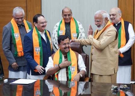 New Delhi, Jan 20 (ANI): Newly elected BJP National President Nitin Nabin takes charge in the presence of Prime Minister Narendra Modi, Union Ministers Amit Shah, Rajnath Singh, Nitin Gadkari, and Union Minister and outgoing BJP National President JP Nadda, at the party headquarters in New Delhi on Tuesday. (Narendra Modi Photo Gallery/ANI Photo)