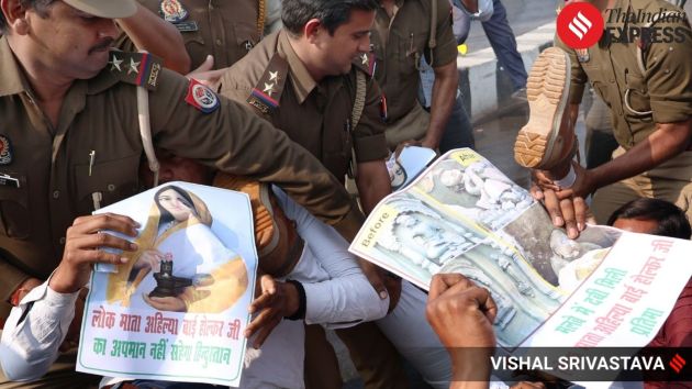 The continuing dispute highlights deep legal and administrative tensions over police accountability