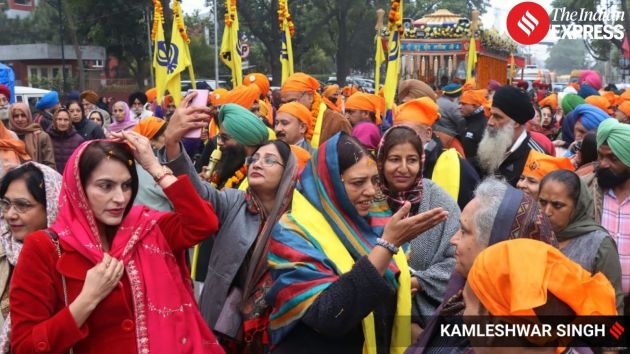 Ramveer Bhatti, Sanjeev Rana, and former councillor Satinder Singh join BJP leaders in paying respect to the procession as part of Parkash Parv observances