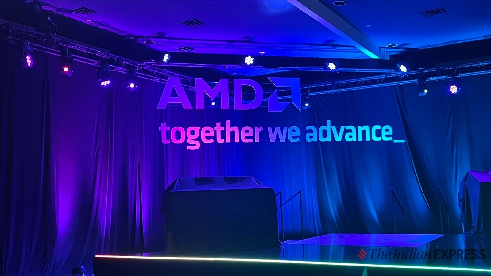 AMD launched its Ryzen AI 400 Series processors ‌for AI PCs, alongside Ryzen AI Max+ chips for advanced local inference and gaming.