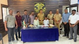 Akola kids rescue police