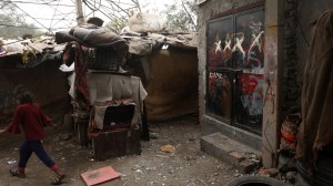 ‘Are you from Bangladesh? Machine can tell’: Cop seen threatening people in viral clip gets warning