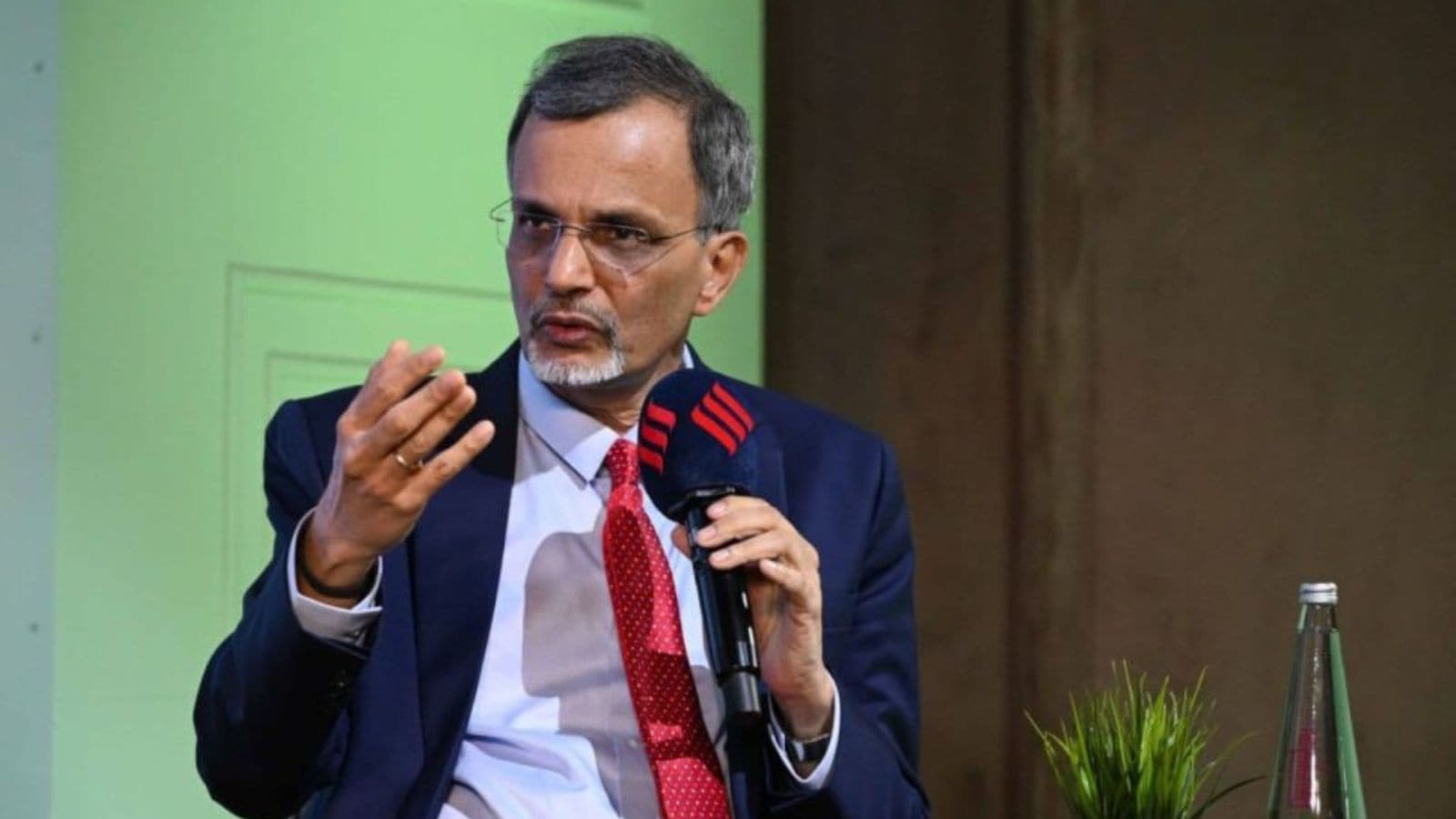 Economic Survey sees FY27 GDP growth at 6.8-7.2%