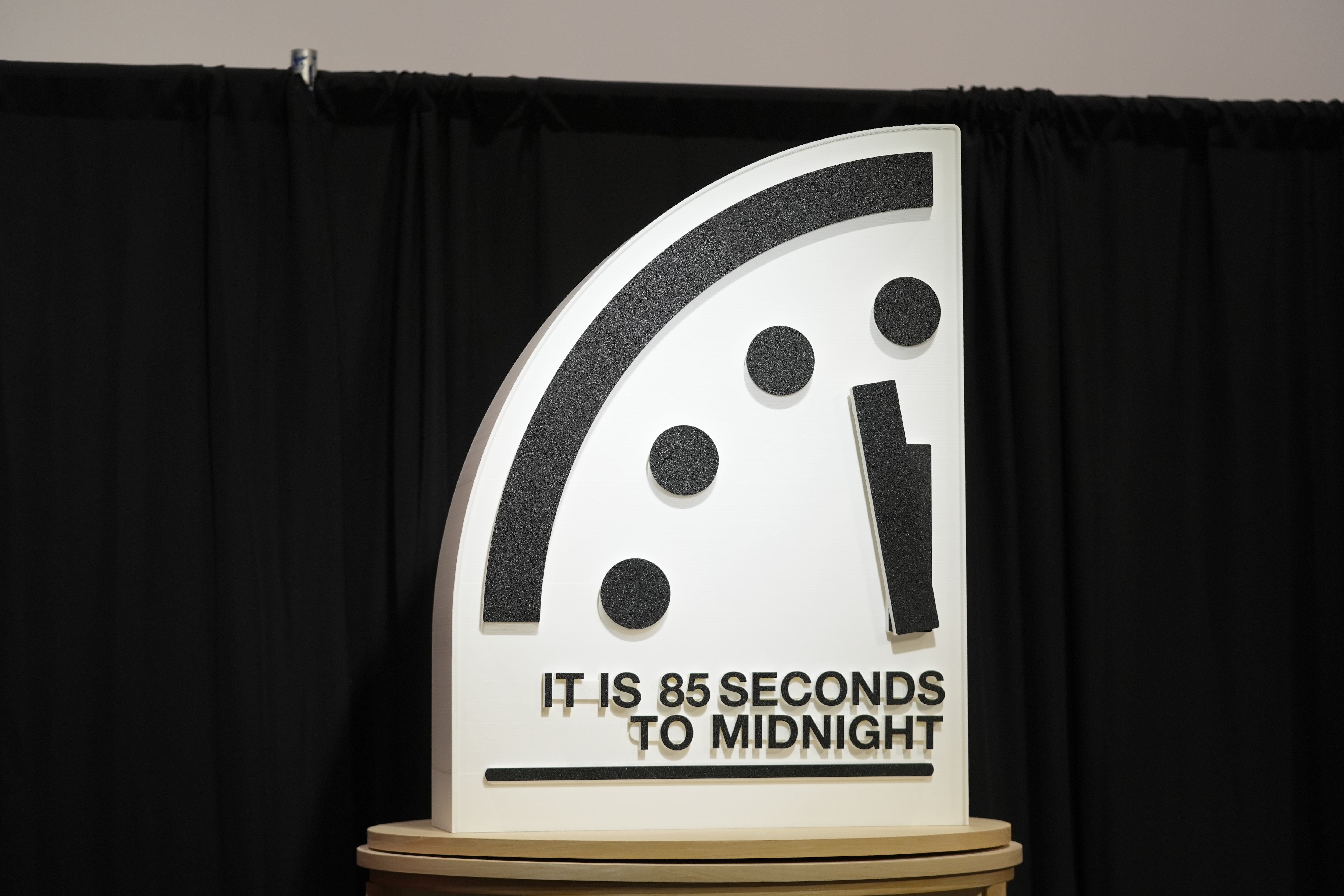 ‘Doomsday Clock’ moves four seconds closer to midnight, humanity now 85 ...