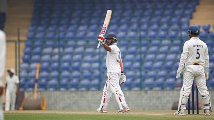 Ranji Trophy 2025-26: Vaibhav Kandpal, Ayush Doseja power Delhi to 110-run lead against Mumbai
