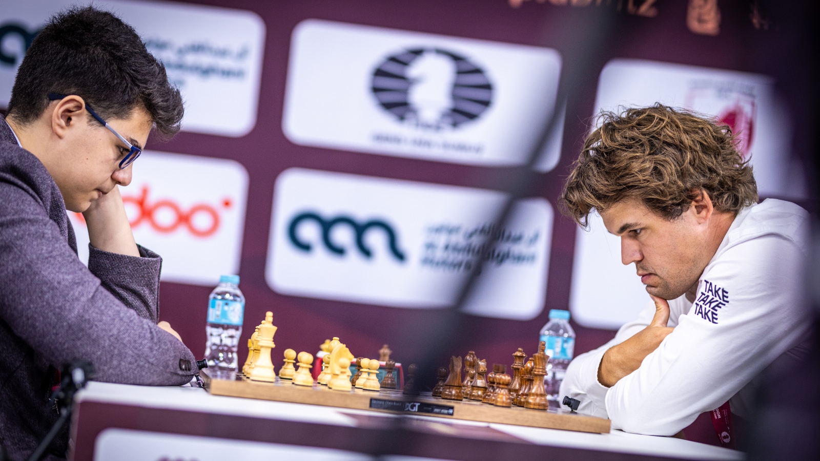Magnus Carslen vs Yagiz Kaan Erdogmus at FIDE World Rapid Championship last year. (FIDE/Anna Shtourman)