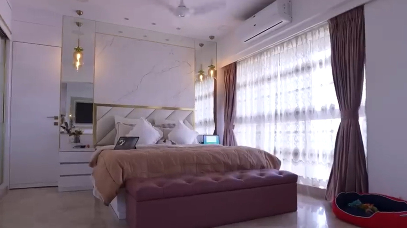 Hansika Motwanni home