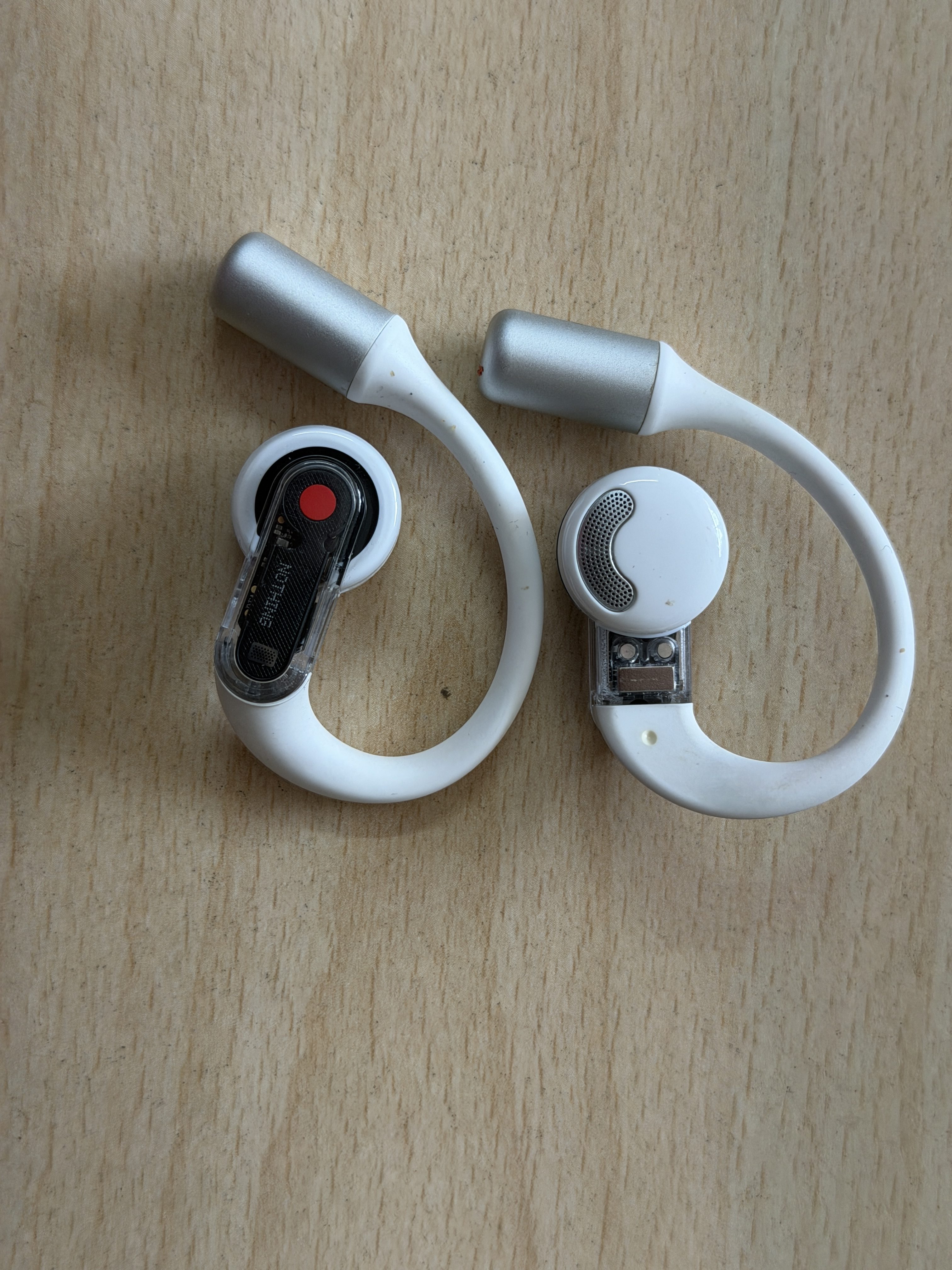 ਕੁਝ ਨਹੀਂ ਕੰਨ (ਖੋਲੇ)