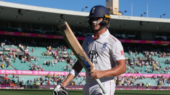England's Jacob Bethell walks from the field at the close of play during on day four of the fifth and final Ashes cricket test between England and Australia in Sydney, Wednesday, Jan. 7, 2026. (AP Photo)