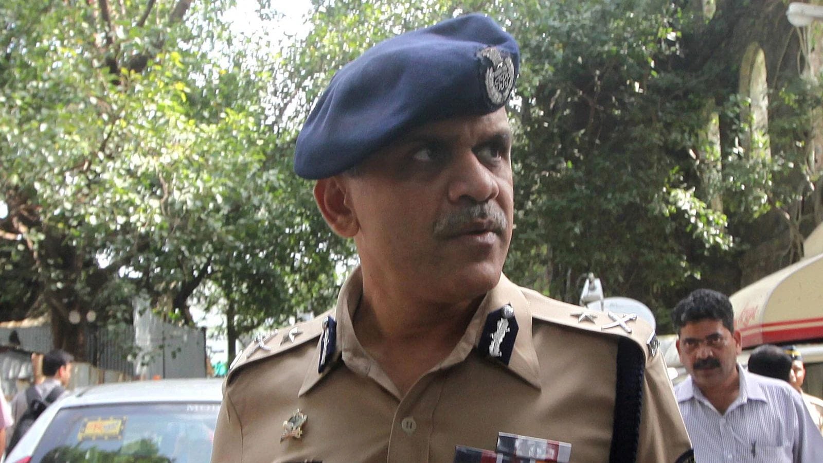 Sadanand Date takes charge as Maharashtra DGP