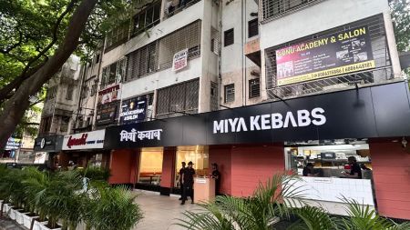 Pune restaurants, kebab places in Pune, Miya Kebabs, Persia Darbar, Mumbai restaurant chain enters Pune