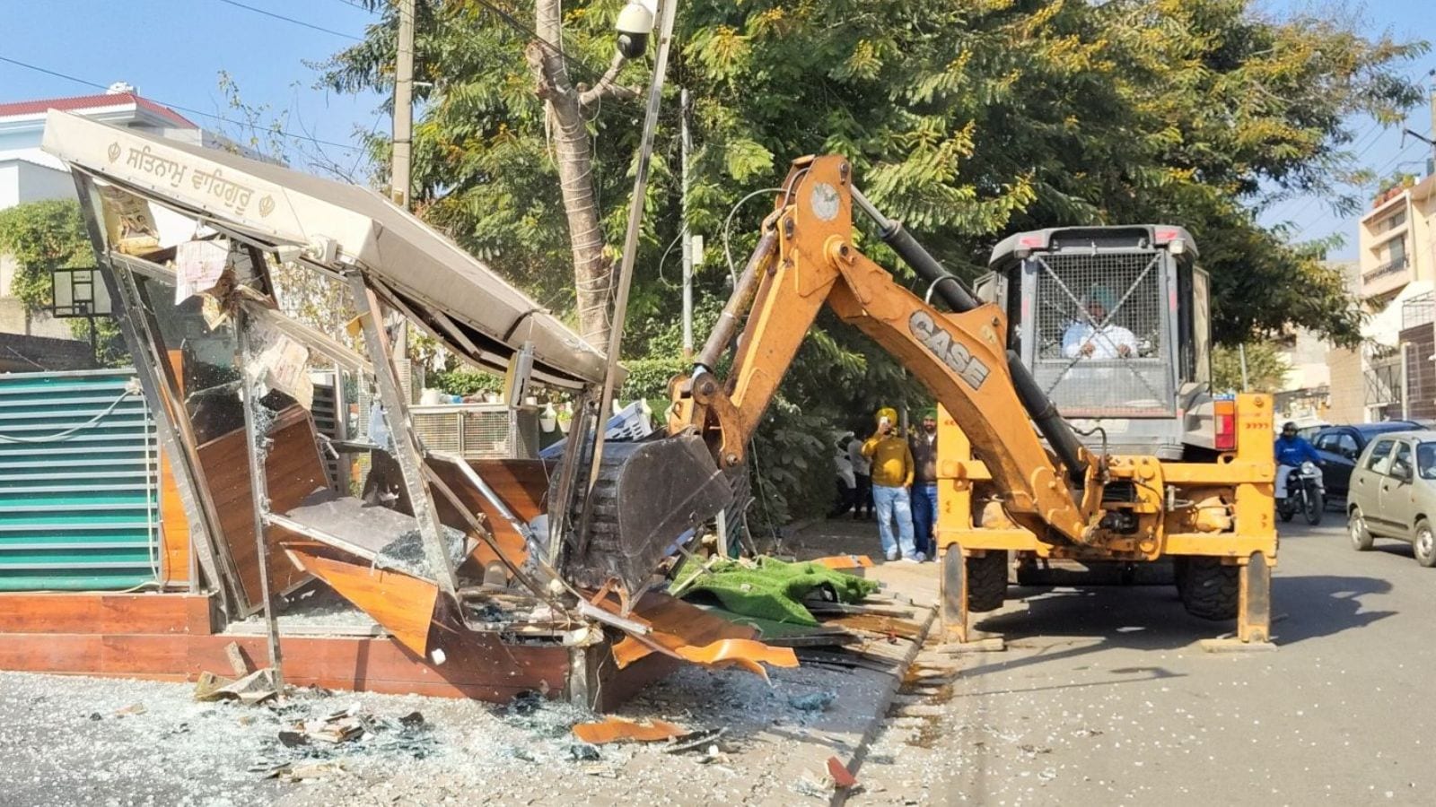 Bigwigs targeted on day 4 of Mohali MC’s anti-encroachment drive