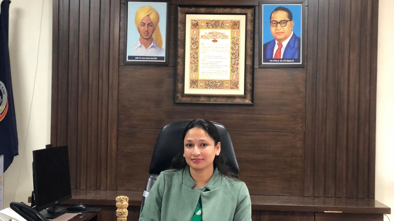 Mohali DC reviews deteriorating Kharar–Landran road Mohali DC reviews deteriorating Kharar–Landran road