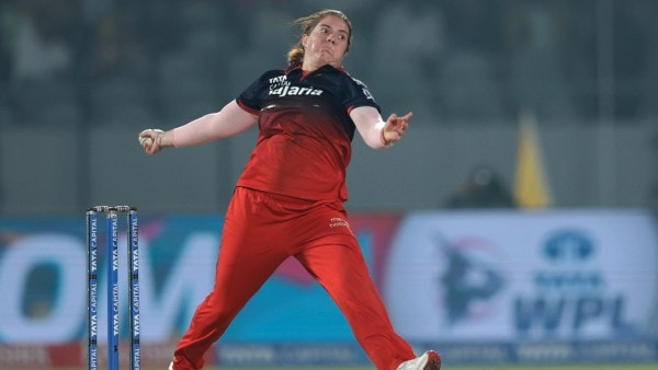 Nadine de Klerk became the highest wicket-taker of WPL 2026 after picking four wickets against UP Warriorz. (PHOTO: CREIMAS FOR WPL)