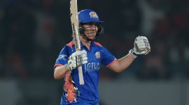 Mumbai Indians Nat-Sciver Brunt became the first centurion in WPL history during the match against Royal Challengers Bengaluru. (PHOTO: CREIMAS FOR WPL)
