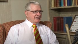 Former Australian cricketer Neil Harvey says he has been disappointed with the England team that has toured Australia this year for The Ashes. (Photo: Screengrab via YouTube/Aquarius Creative)