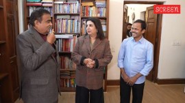 Nitin Gadkari, Farah Khan and Dilip.