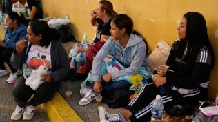 Multiple Americans detained in Venezuela were freed this week, with the US government welcoming the move as a positive gesture by interim authorities following Maduro’s capture.