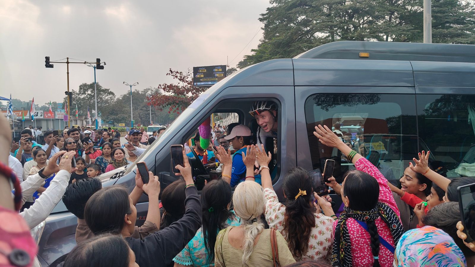 Cheering crowds, food, colourful dresses: International cyclists soak in Indian culture