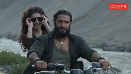 dhurandhar, ranveer singh, akshaye khanna, ikkis, agastya nanda, dharmendra, jio studios, dinesh vijan, Indian express news, current affairs