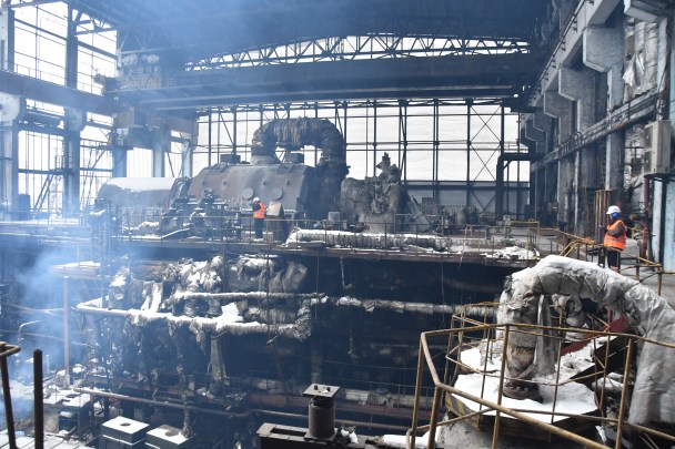 Ukrainians left freezing as Russia hits power grid while trilateral talks get underway in UAE