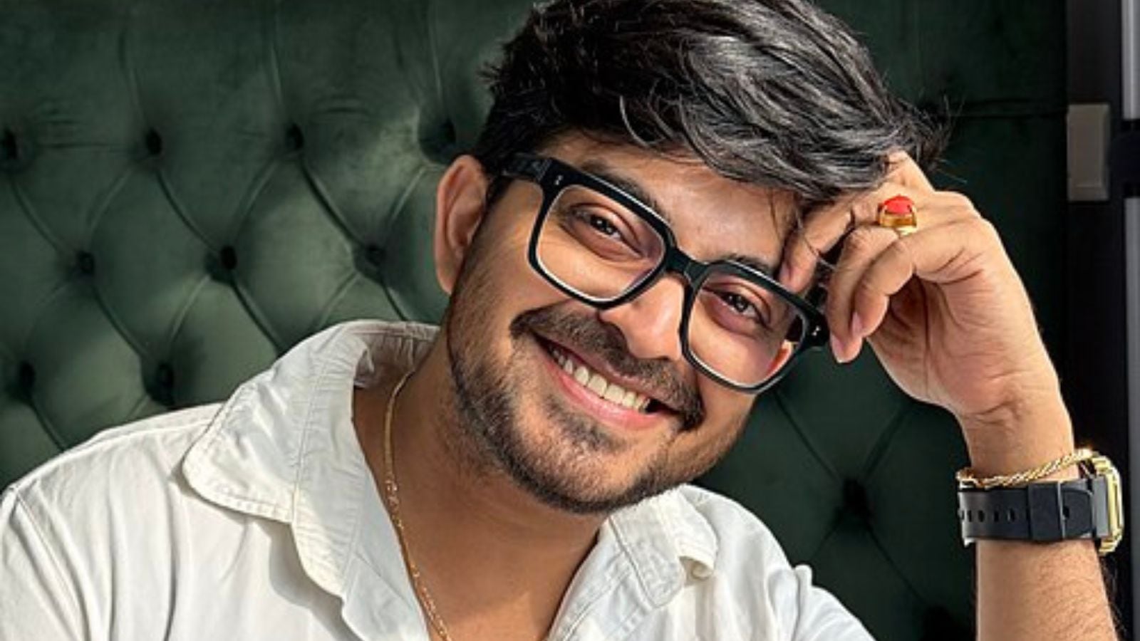 Waiter arrested after actor Sayak Chakraborty alleges cow meat served at Kolkata restaurant