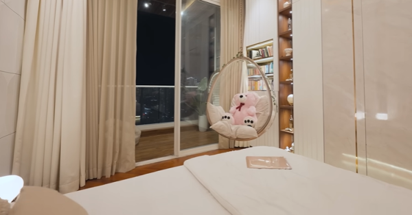 Inside Ashnoor Kaur's house